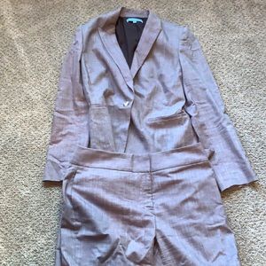 Antonio Melani Size 6 Blazer With Size 8 Pants Matching Grey Great Condition